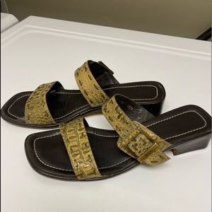 Donald J Pliner Sandals